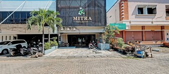 Collection O 92864 Mitra Residence