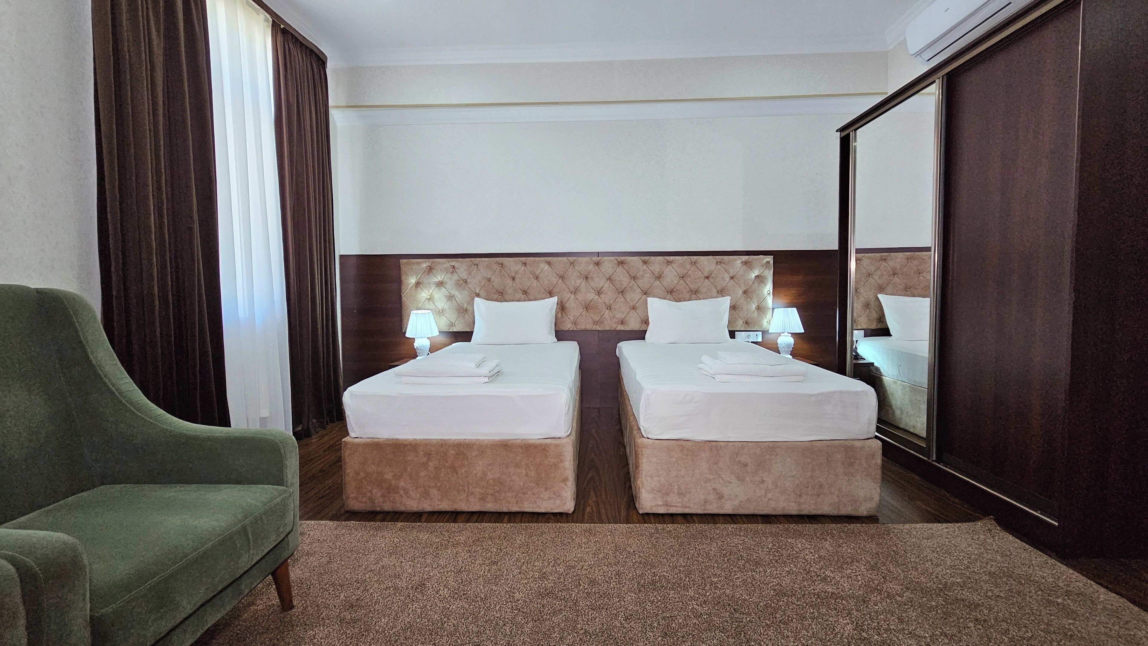 Photo - Grand Turon Plaza Hotel