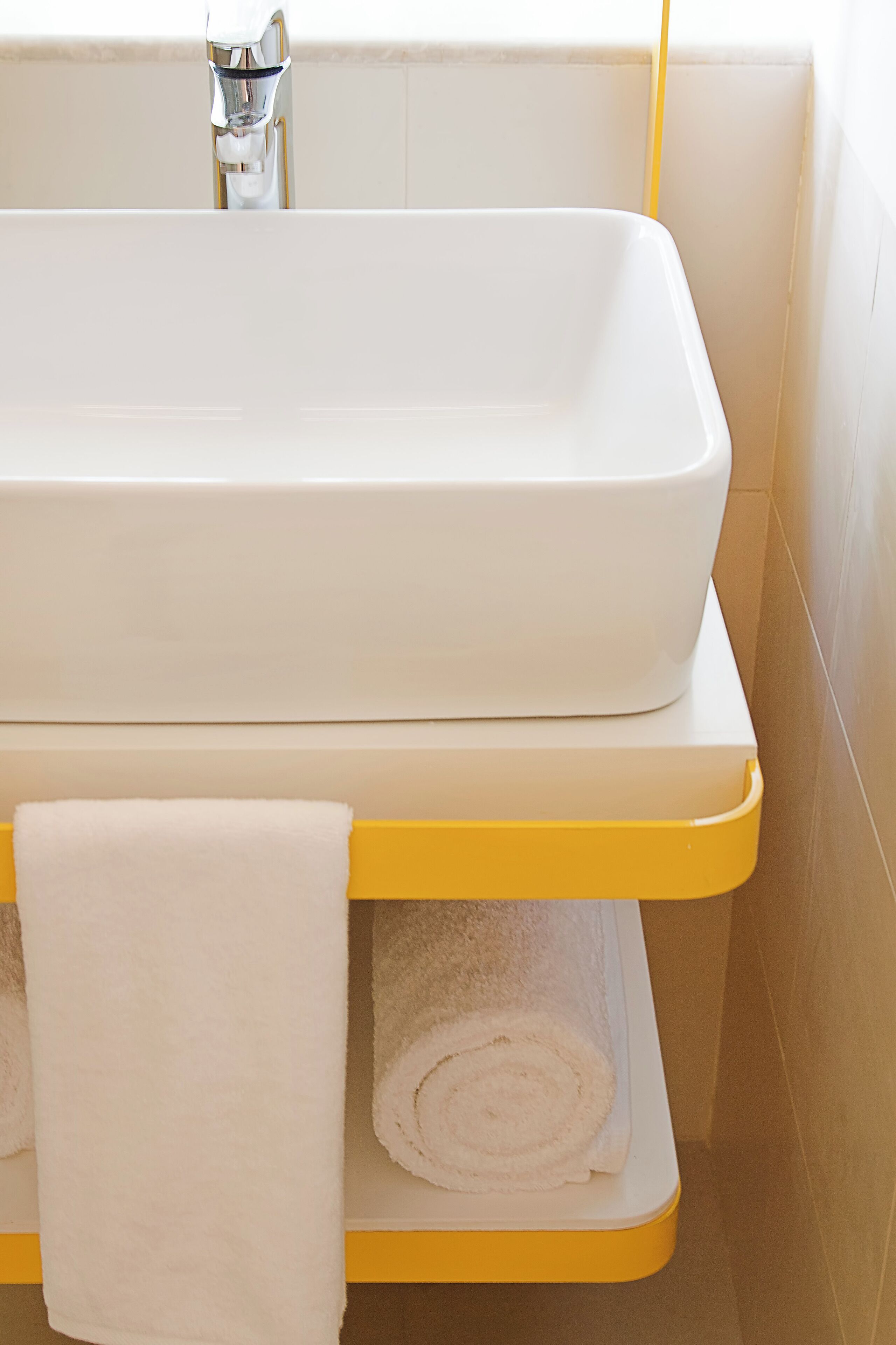 Photo - Bloom Hotel - Karol Bagh