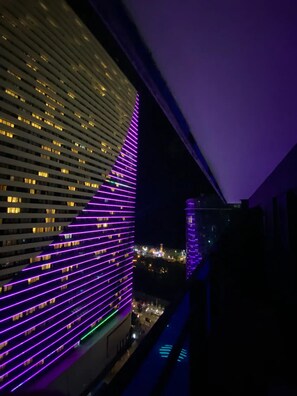 Property grounds - Orbi Block D Sea View (Batumi)