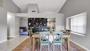 Dining - Stunning Heated Pool House for 10 in Brandon, FL (Brandon)