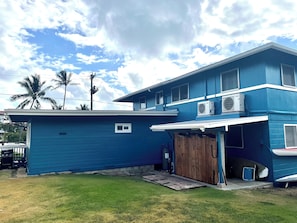 Exterior - Serene Lanikai House Near the Beach w/Outdoor BBQ & Close to Shopping Center (Kailua)