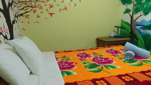 Deluxe Room - The Cronin Residence  (Oslob)