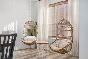 Interior - Movie & Game rooms/Car Charger/Pool (Kissimee)