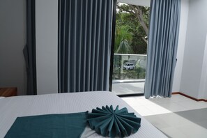 Free minibar items, individually furnished, desk, laptop workspace