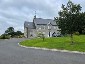 Exterior - A haven in the Orchard County. (Portadown)