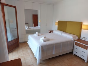 6 soveværelser, strygejern/strygebræt, weekendseng, gratis Wi-Fi