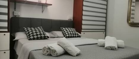 1 bedroom, iron/ironing board, free WiFi, bed sheets