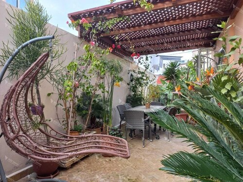 Luxurious villa with swimming pool and garden and terrace,city center of Tangier