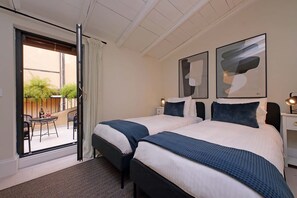 2 bedrooms, iron/ironing board, travel crib, free WiFi