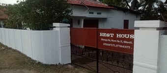 Rest house Nilaveli 