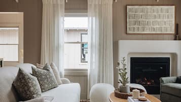 TV connectée, cheminée