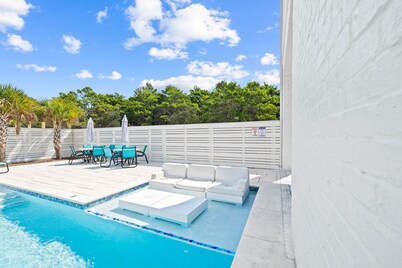 Seven Palms Retreat|Easy Beach Access|Private Pool|Stunning Gulf Views