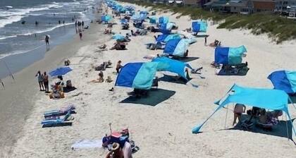 3-bedroom vacation home just a 13-minute walk to Caswell Beach