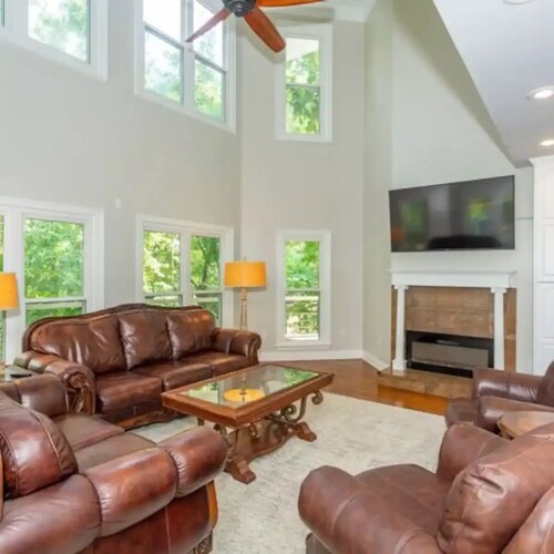 Doodle Days at Lake Jordan Sleeps 18 with a Pool!
