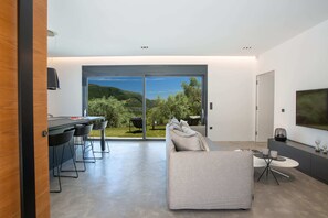 Smart TV, impianto stereo