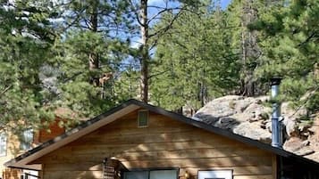 Cabin, 2 Bedrooms | Exterior