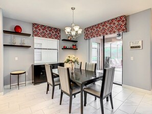 獨棟房屋, 6 間臥室 | 用餐區