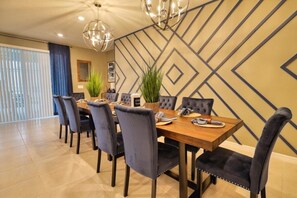 Dining - Luxury On Lilac Way - 10 Bed Windsor Island Home 10 Bedroom Home (Davenport)