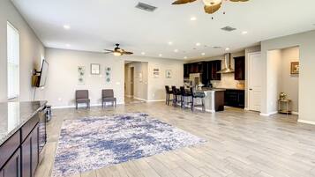 House, 3 Bedrooms | Interior