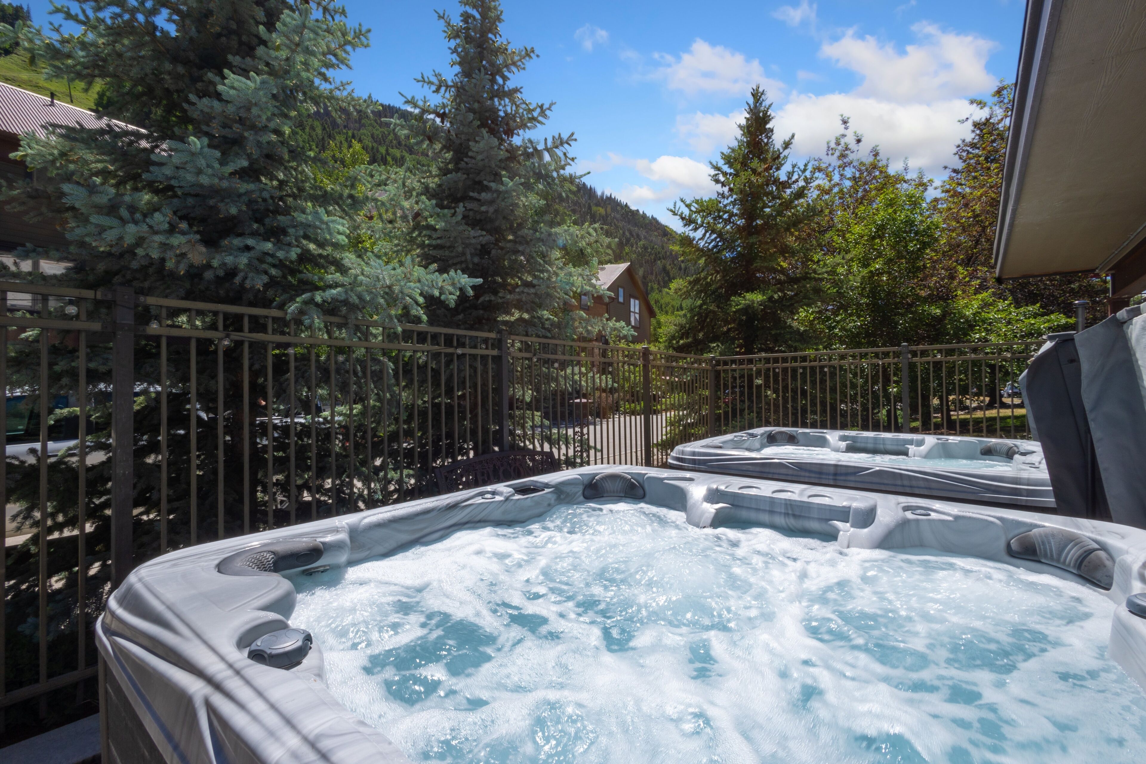Condo, 2 Bedrooms | Outdoor spa tub