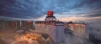 Hilltop Cloud View Genting Luxury Suite