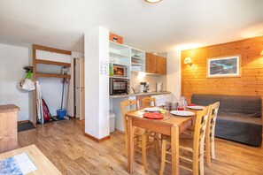 Dining - Le Silène - Appt pour 6 (Chamrousse)