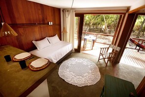 1 quarto, Wi-Fi de cortesia, roupa de cama