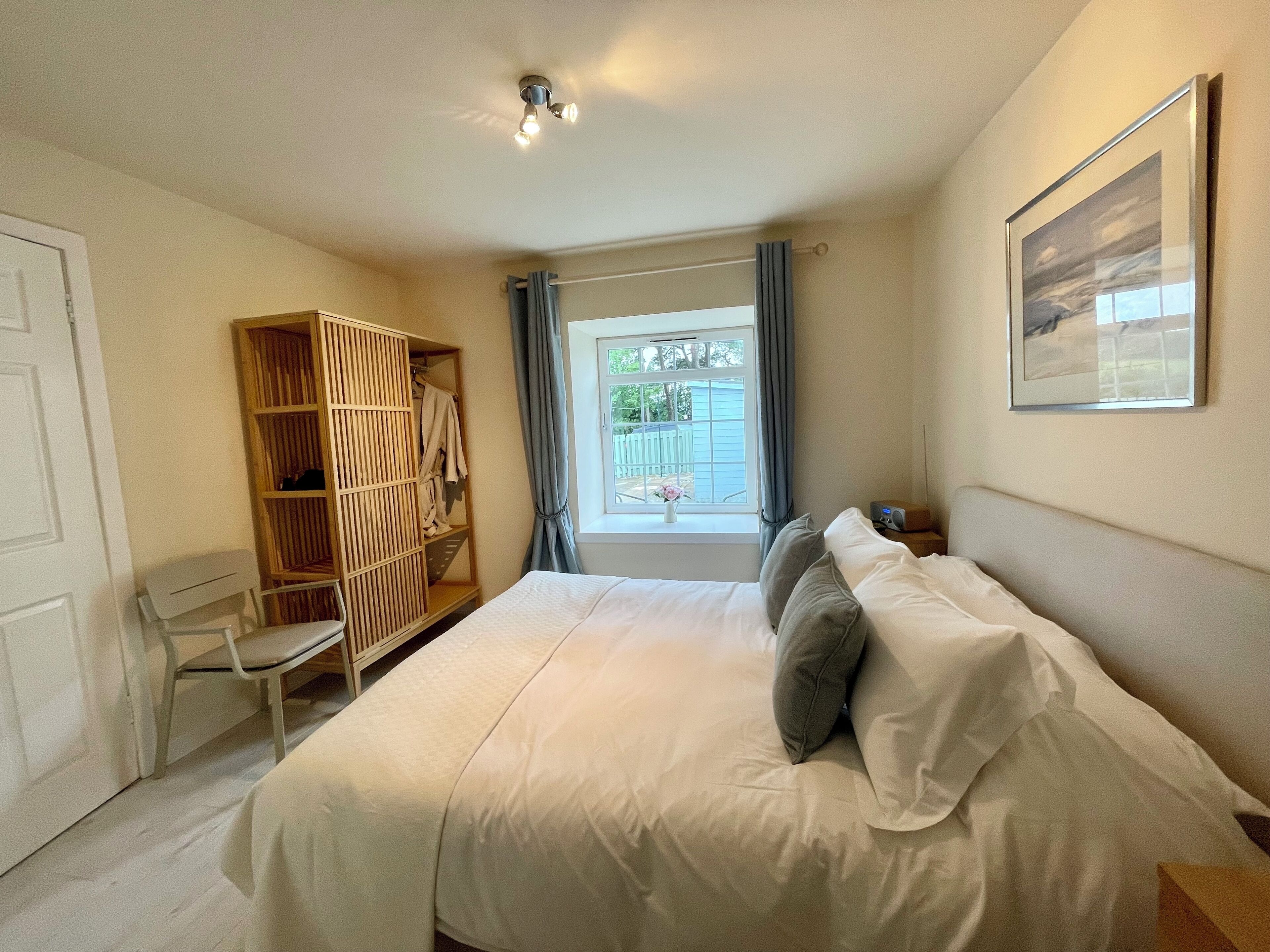 1 soverom, strykejern/-brett, wi-fi og sengetøy