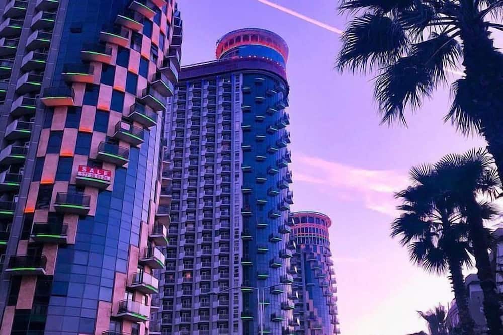 Holiday Lux Sea Towers Batumi