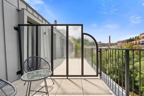 Apartment | Balcony - Clausen Serenity Cozy Apt ID208 (Luxembourg City)