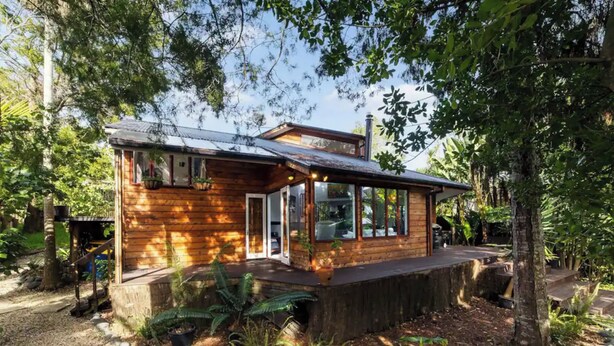 Unclassified image, 1 of 10, button - 2BR Oasis on the North Shore (Auckland)