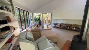 Unclassified image, 3 of 10, button - 2BR Oasis on the North Shore (Auckland)