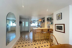 Basic House, Multiple Beds | Interior