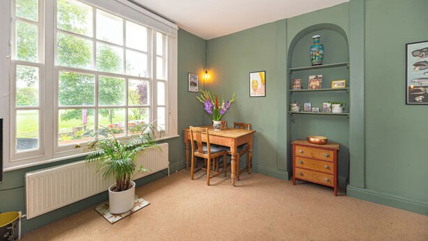 Unclassified image, 1 of 14, button - Stunning 1BD Flat Opposite the Park - Peckham Rye (London)