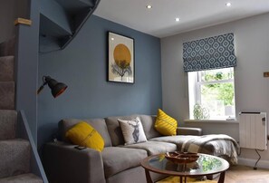 Cottage | Living area