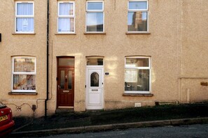 Exterior detail - Two-Bedroom Townhouse (Vale of Glamorgan)