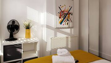 2 bedrooms, desk, iron/ironing board, travel cot