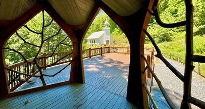 Riverfront-3 Luxury Homes on 500 Acres incl 5BR/3BA + 3BR/3BA + 2BR/2BA -Group A