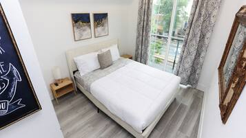 2 bedrooms