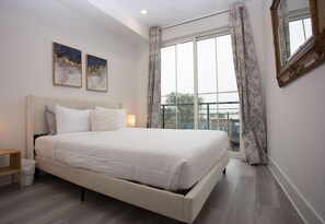 2 間睡房、熨斗/熨衫板、上網、床單