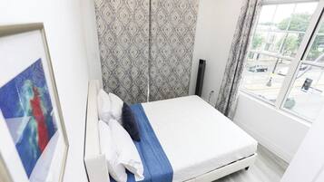 2 bedrooms