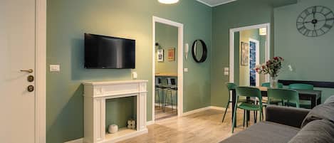 55-inch Smart TV with digital channels