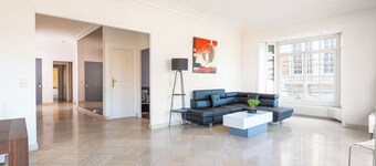 Bright and spacious family nest in Perpignan