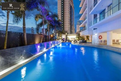 The Brass Room  Pineapple Wyndham Surfers Paradise
