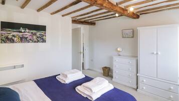 1 bedroom, individually decorated, individually furnished, free WiFi