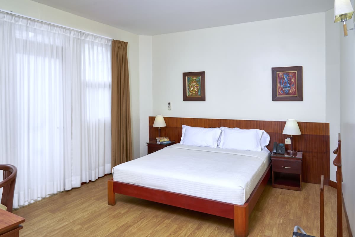 Deluxe Double Room | 1 bilik tidur, peti besi dalam bilik, Wi-fi percuma, cadar katil