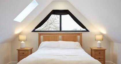 The Lodge, Bury St Edmunds