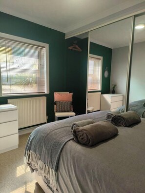 Apartment | 1 bedroom, free WiFi, bed sheets - Stunning 1-bed Apartment in Southsea (Portsmouth)