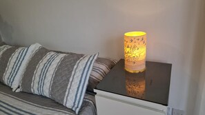 Apartment - 1 Bed Flat - Sleeps 2 - Pets - Parking - Wifi (London)
